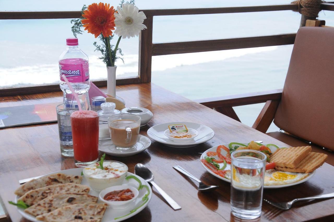 Black Beach Resort Varkala Εξωτερικό φωτογραφία