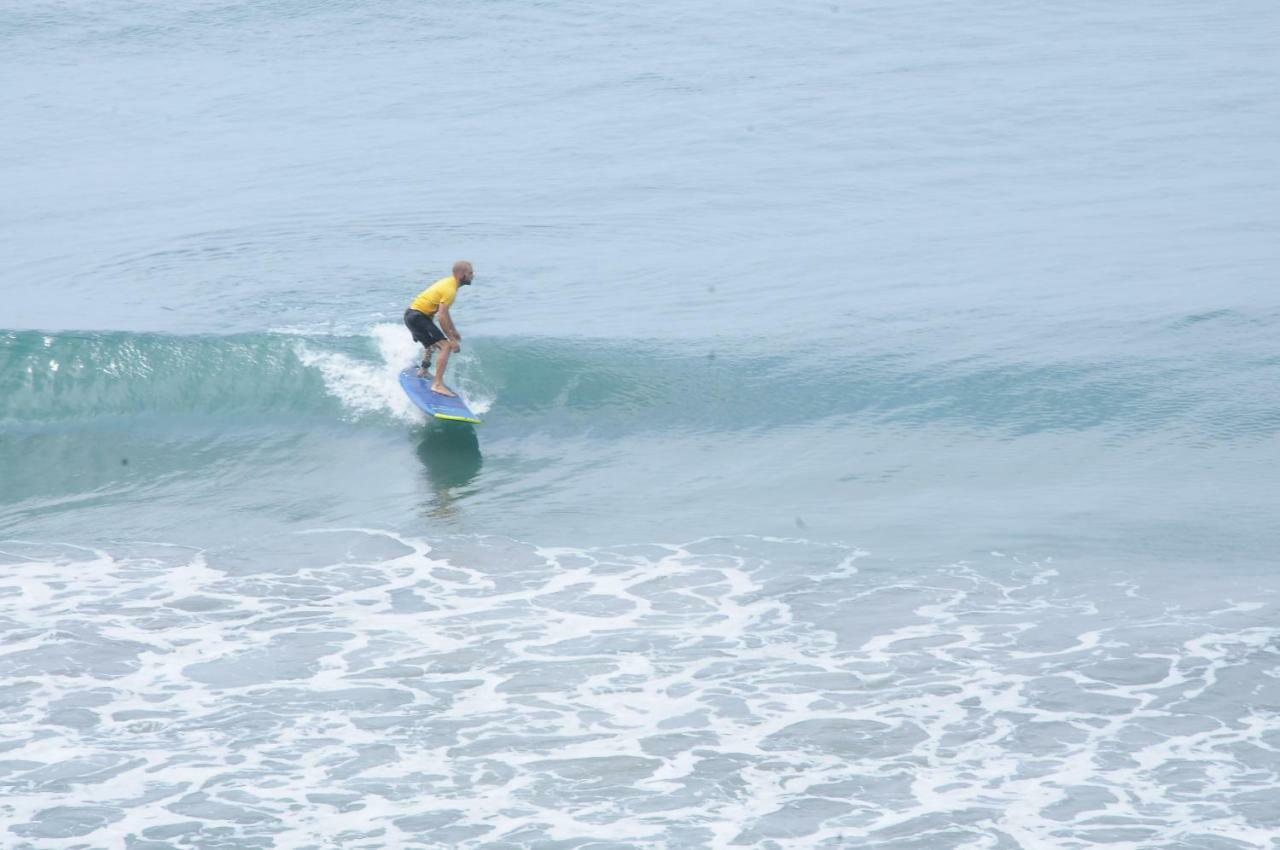 Black Beach Resort Varkala Εξωτερικό φωτογραφία